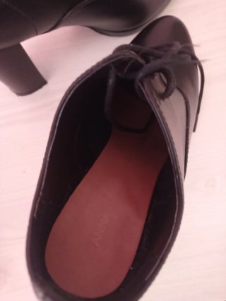 Scarpe stringate nere