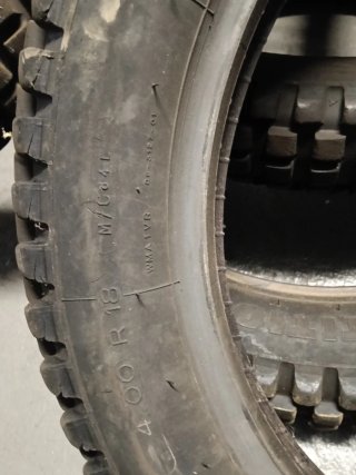 Neumáticos de trial traseros