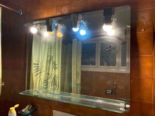 Espejo de baño con iluminación