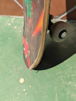 Patineta skate diseño dragón