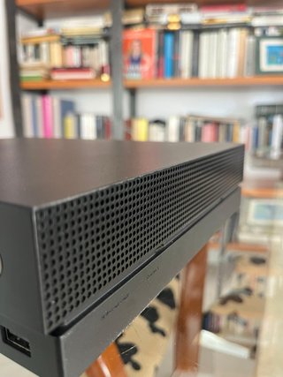 Xbox One X 1TB Negra