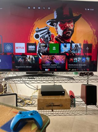 Xbox One X 1TB Negra
