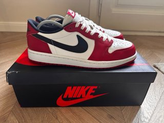 Jordan 1 Low OG Chicago