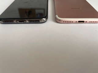 Lote iPhone 7 + iPhone X (Piezas/Reparar)