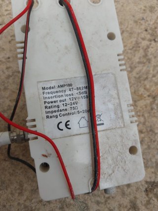 Antena Autocaravana TDT y amplificador