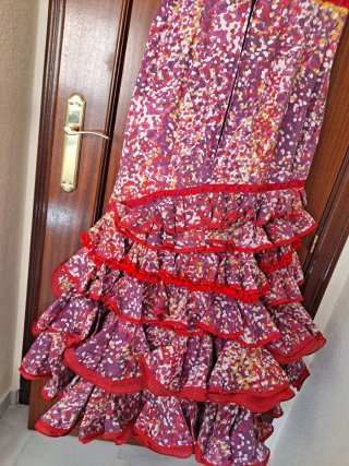 Traje Flamenca tirantes rojo y morado