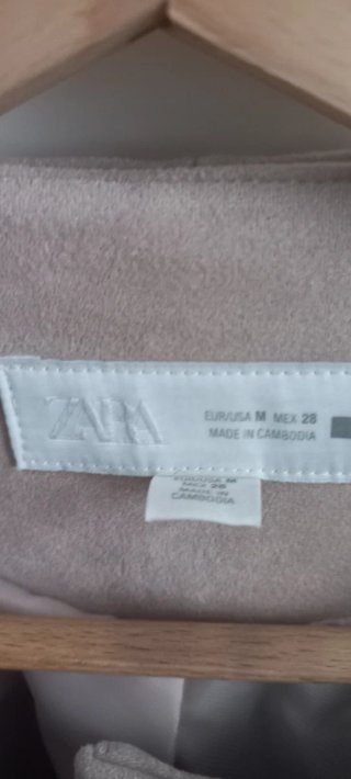 Chaqueta Zara Beige
