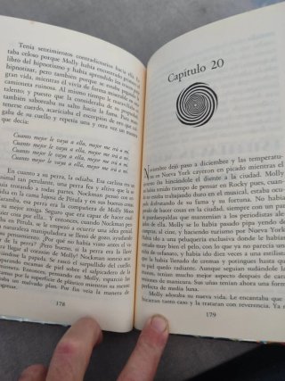 Molly Moon Y El Increible Libro Del Hipnotismo ...