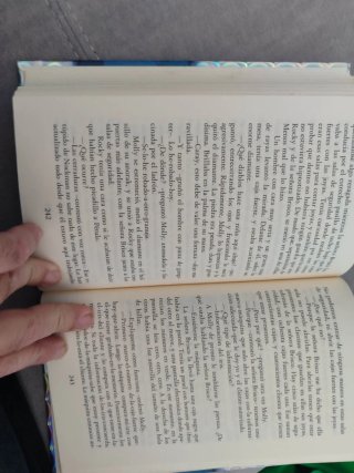Molly Moon Y El Increible Libro Del Hipnotismo ...