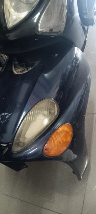 Yamaha Majesty 2000-2008 Negra