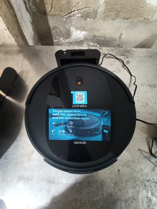 - Cecotec robot aspirador friegasuelos potente