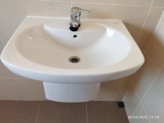 Lavabo de porcelana blanco