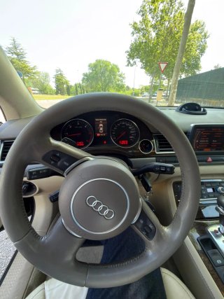 Audi A8 2005