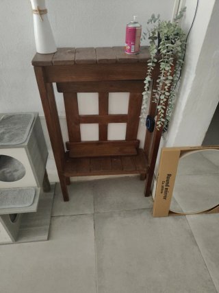 Mueble recibidor hecho a mano