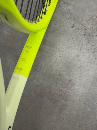 Raqueta de Tenis HEAD Extreme 100