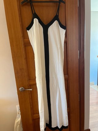 Vestido tirantes blanco y negro