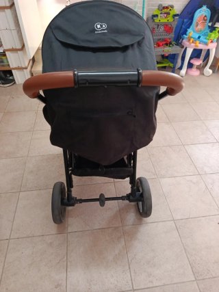 Silla de paseo Kinderkraft negra