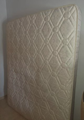 Colchón de tela con diseño acolchado