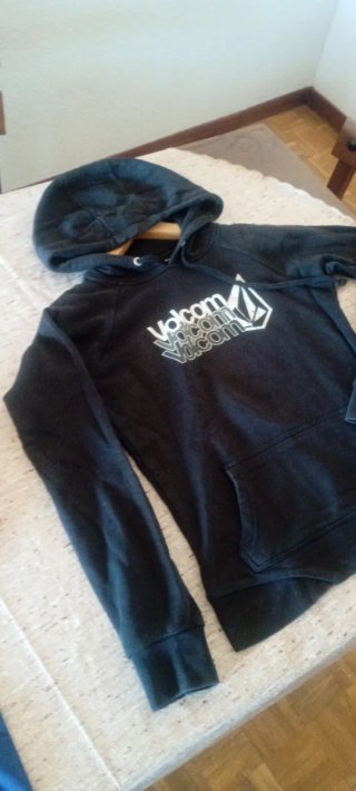 Sudadera Volcom Negra con Logo