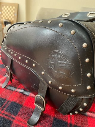 Alforja Custom Held Cuero Negro