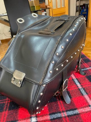 Alforja Custom Held Cuero Negro