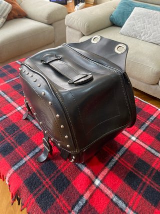 Alforja Custom Held Cuero Negro