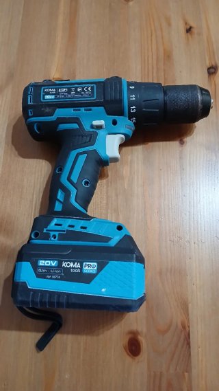 Taladro Atornillador KOMA PRO 20V + Cargador