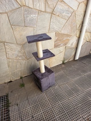 Árbol rascador para gatos