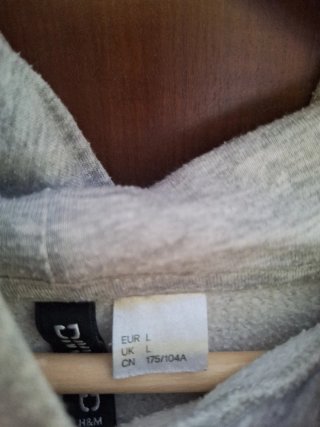 Sudadera NASA H&M Talla L