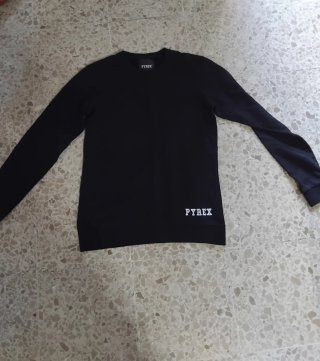 Maglione Pyrex nero