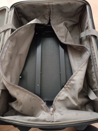 Maleta de viaje American Tourister negra