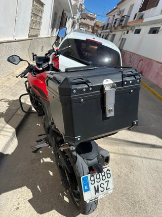 Voge 300DS Adventure Roja y Negra