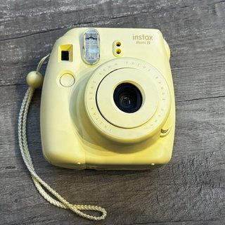 Cámara Instax Mini 8 Fujifilm Amarilla