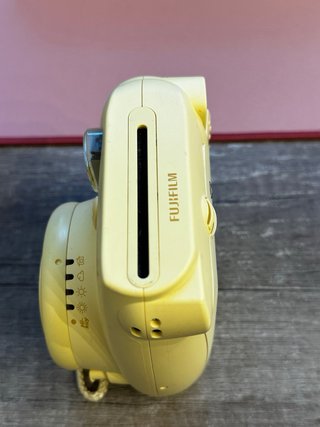 Cámara Instax Mini 8 Fujifilm Amarilla