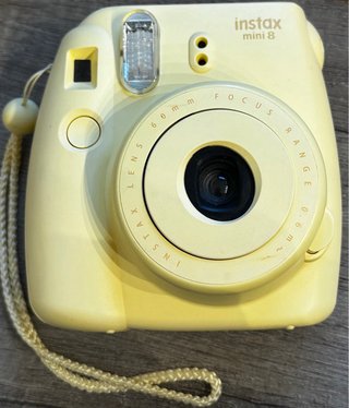 Cámara Instax Mini 8 Fujifilm Amarilla