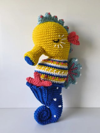 Amigurumi muñeco Caballito de Mar
