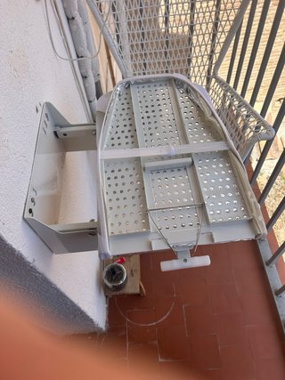 Mesa planchar balcón