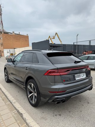 Audi Q8 2021