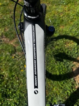 Bicicleta Giant de Montaña Carbono