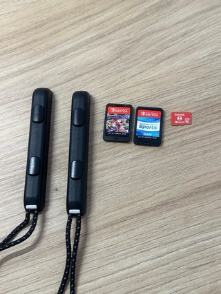 Nintendo Switch OLED Blanca + Accesorios + 8 juego