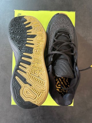 Nike Giannis Freak 7