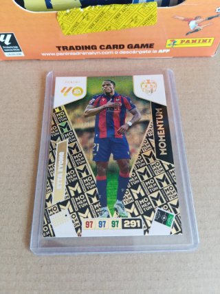 Adrenalyn XL La Liga 25-26  Etta Eyong Momentum