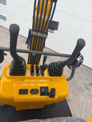 Miniexcavadora 1 Tonelada