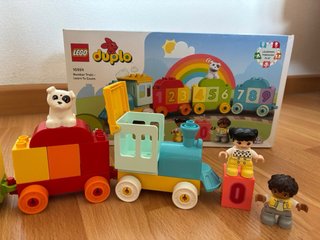 Tren de números Lego Duplo con caja