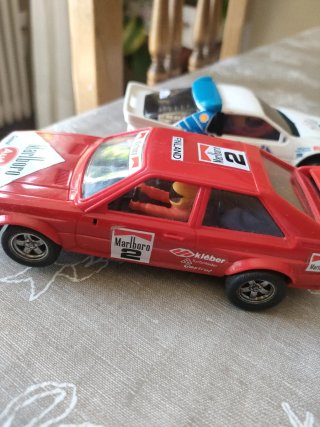 2 Coches Scalextric Rally Blanco y Rojo