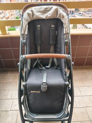 Carro Uppababy Cruz v2 + Accesorios