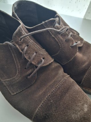 Zapatos de hombre de ante marrón