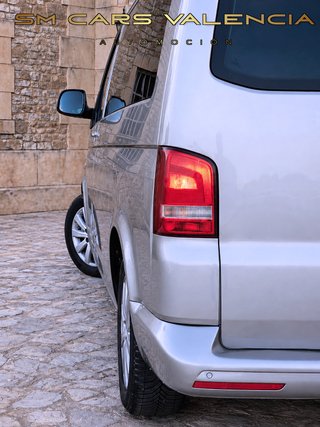 VOLKSWAGEN MULTIVAN 2.0 180CV EN EXCELENTE ESTADO