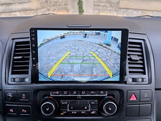 VOLKSWAGEN MULTIVAN 2.0 180CV EN EXCELENTE ESTADO