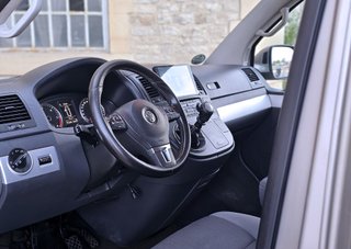 VOLKSWAGEN MULTIVAN 2.0 180CV EN EXCELENTE ESTADO